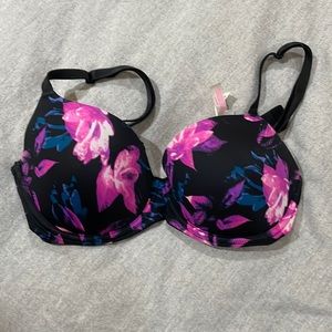 VS PINK wear everywhere lightly lined bra